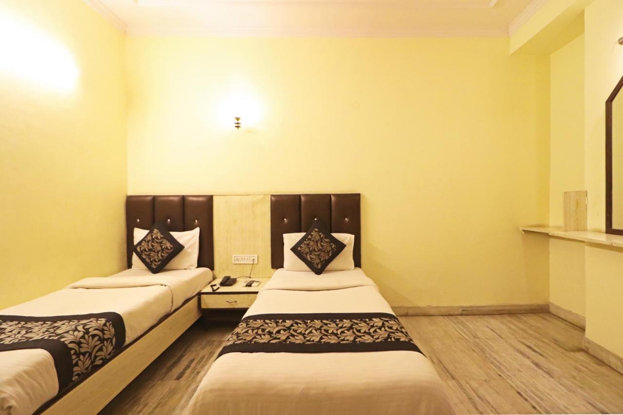 Silver Shine New Delhi - Comfort Stay Exterior photo